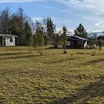 Cabaña Campestre con WIFI, desconexión total a 7 min de Villarrica